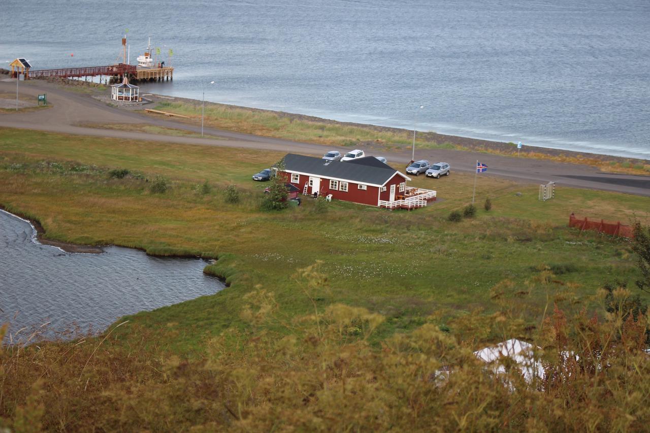 The Viking Country Club Guest House Hjalteyri Exterior foto